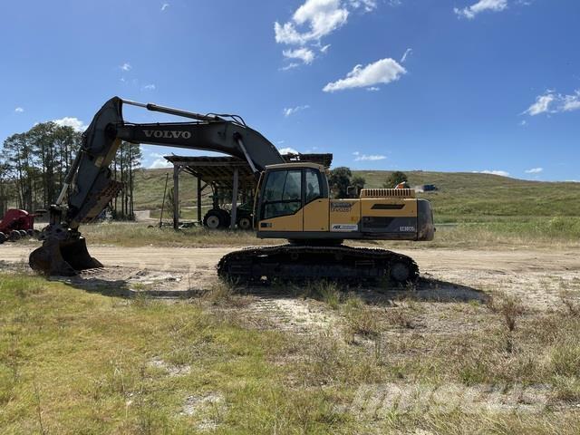 Volvo EC300DL Vikšriniai ekskavatoriai