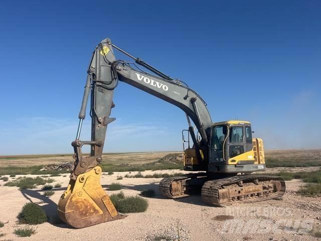 Volvo ECR235DL Vikšriniai ekskavatoriai