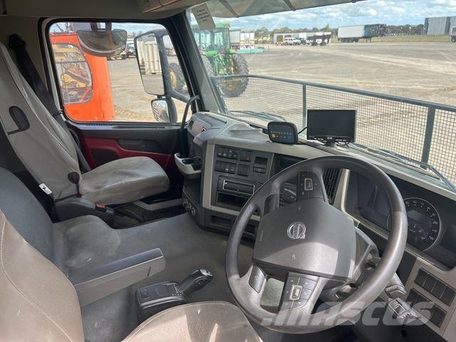 Volvo FM11 Kombinuotos paskirties / vakuuminiai sunkvežimiai