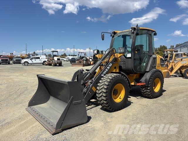 Volvo JL20H Naudoti ratiniai krautuvai