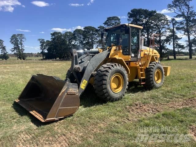 Volvo L105 Naudoti ratiniai krautuvai