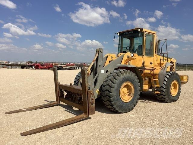 Volvo L110E Naudoti ratiniai krautuvai