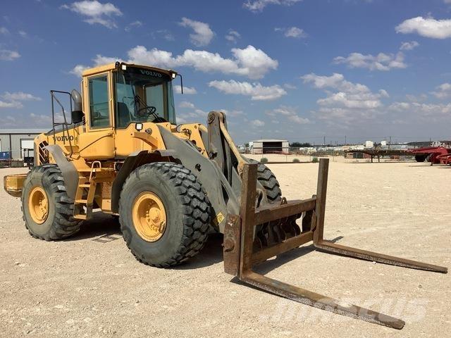 Volvo L110E Naudoti ratiniai krautuvai