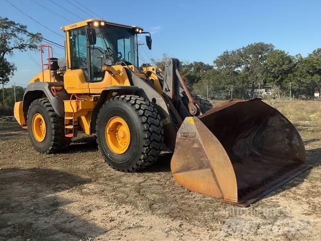 Volvo L120H Naudoti ratiniai krautuvai