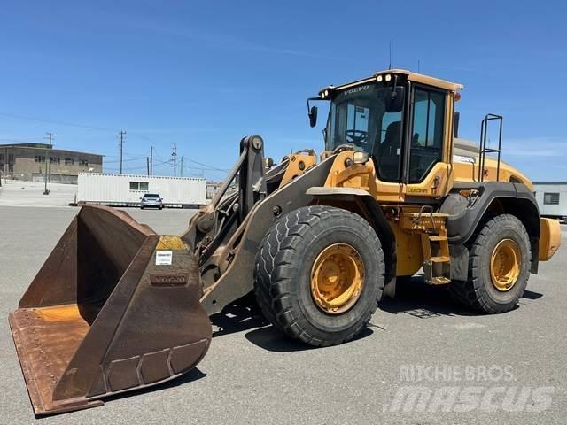 Volvo L120H Naudoti ratiniai krautuvai