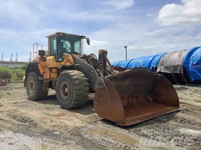 Volvo L150H Naudoti ratiniai krautuvai