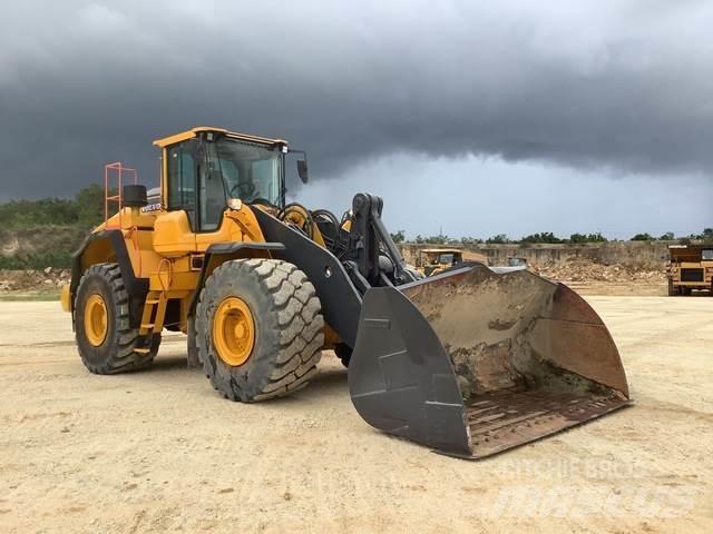 Volvo L150H Naudoti ratiniai krautuvai