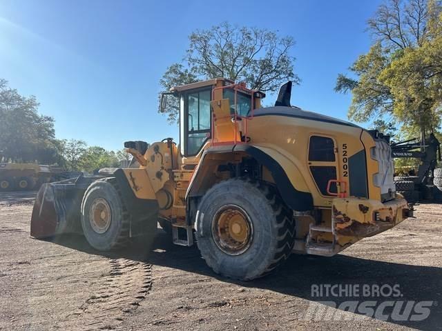 Volvo L150H Naudoti ratiniai krautuvai