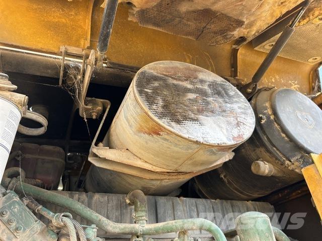 Volvo L180E Naudoti ratiniai krautuvai