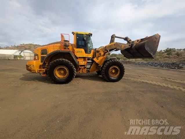 Volvo L180H Naudoti ratiniai krautuvai