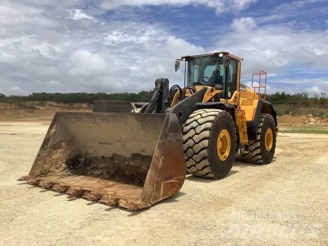 Volvo L220H Naudoti ratiniai krautuvai