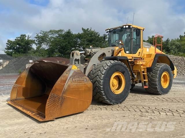 Volvo L260H Naudoti ratiniai krautuvai