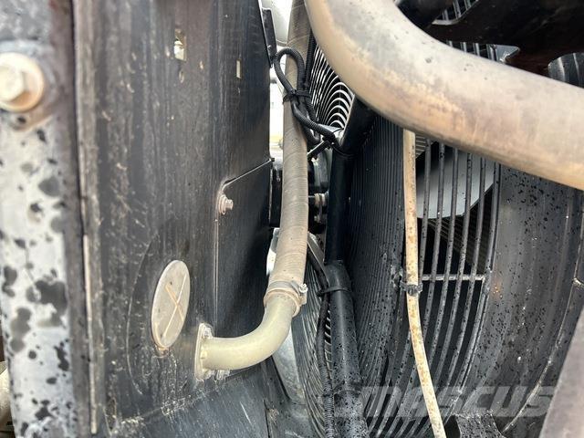 Volvo L260H Naudoti ratiniai krautuvai