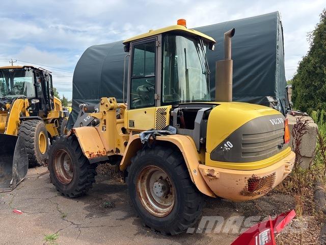 Volvo L40TP Naudoti ratiniai krautuvai