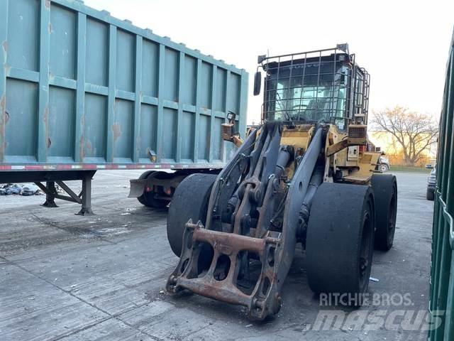 Volvo L90E Naudoti ratiniai krautuvai