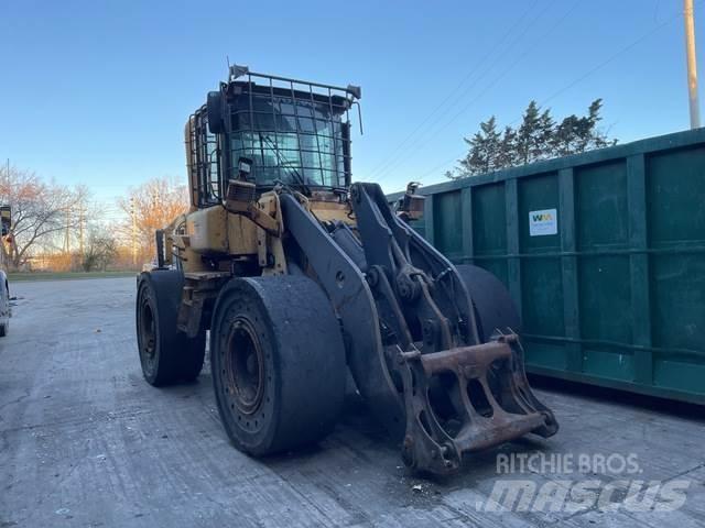 Volvo L90E Naudoti ratiniai krautuvai