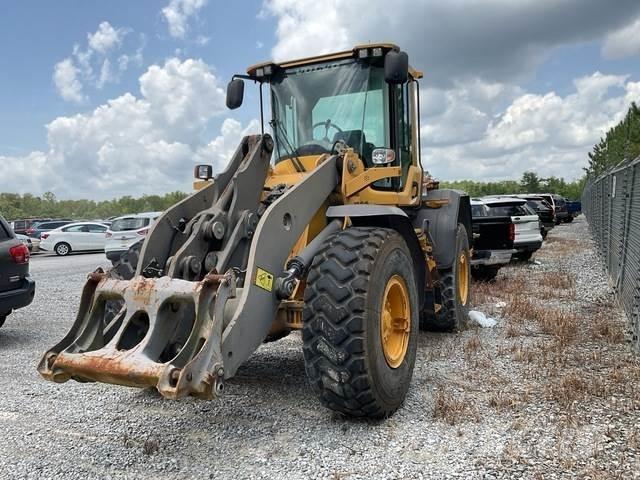 Volvo L90G Naudoti ratiniai krautuvai