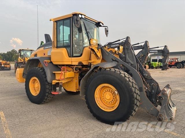 Volvo L90H Naudoti ratiniai krautuvai