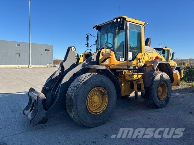 Volvo L90H Naudoti ratiniai krautuvai