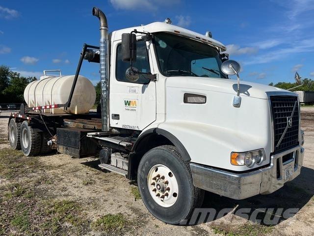 Volvo VHD64 Savivarčiai