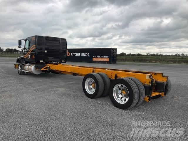 Volvo VHD64F Kabinos ir salonai