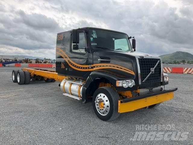 Volvo VHD64F Kabinos ir salonai