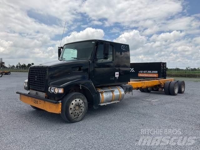 Volvo VHD64F Kabinos ir salonai