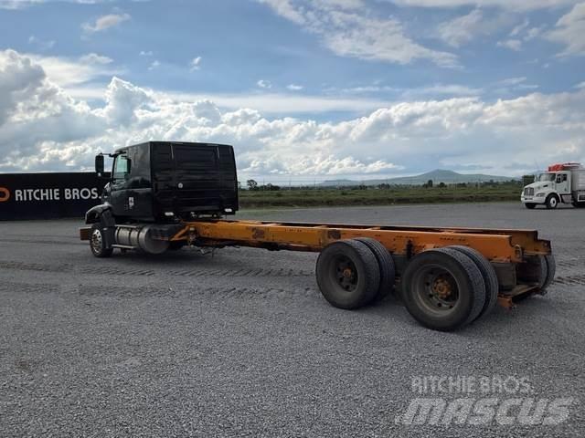 Volvo VHD64F Kabinos ir salonai