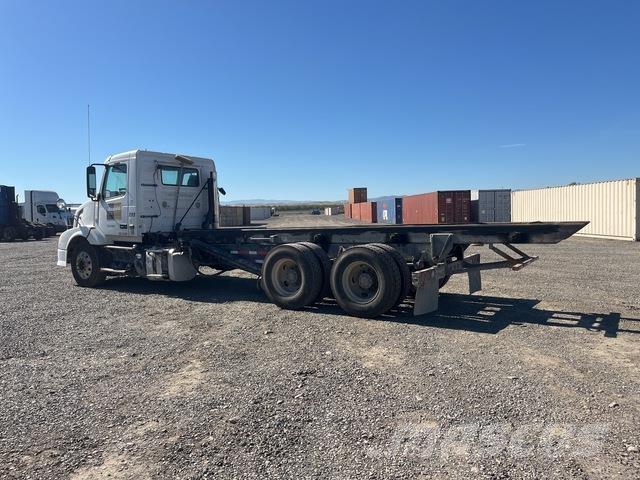 Volvo VNL Savivarčiai