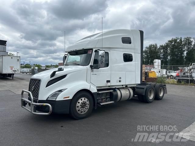 Volvo VNL760 Naudoti vilkikai
