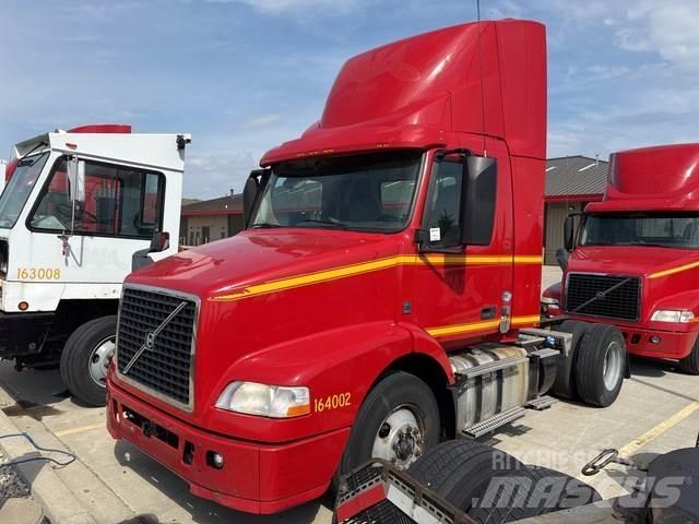 Volvo VNM Naudoti vilkikai