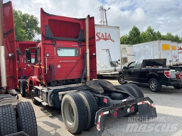 Volvo VNM Naudoti vilkikai