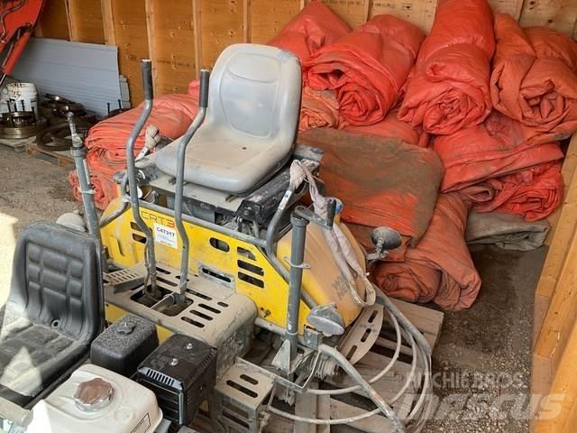 Wacker Neuson  Priedai
