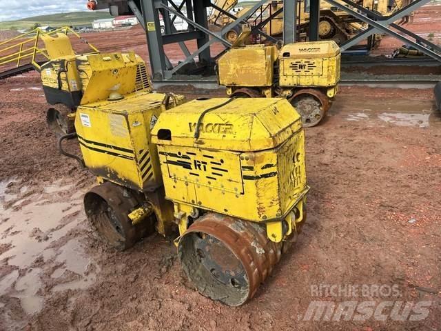 Wacker Neuson  Gruntiniai volai