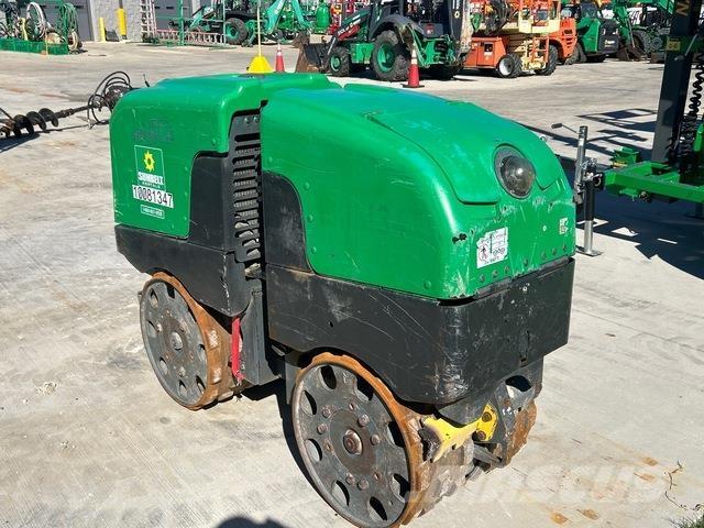 Wacker Neuson  Gruntiniai volai