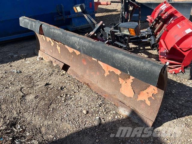 Western  Sniego peiliai ir valytuvai