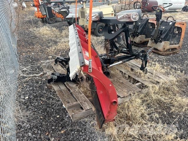 Western  Sniego peiliai ir valytuvai