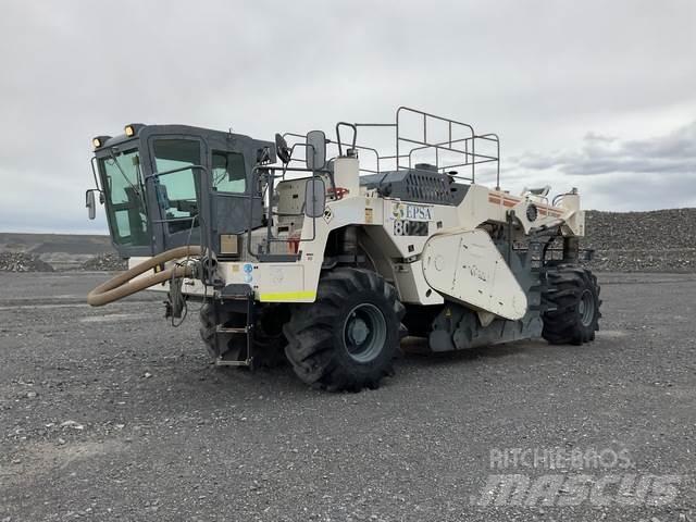 Wirtgen 2400 Gruntiniai volai