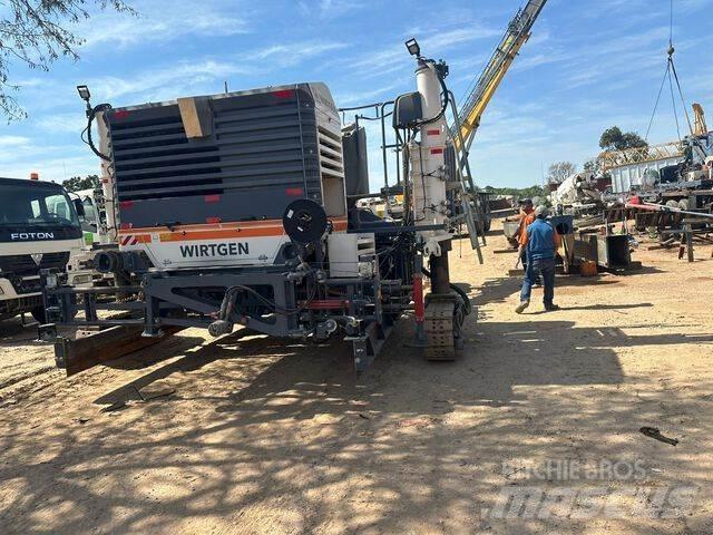 Wirtgen SP25 Betono klojimo technika