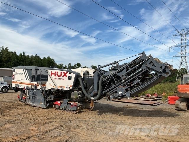 Wirtgen W220i Asfalto šalto frezavimo technika