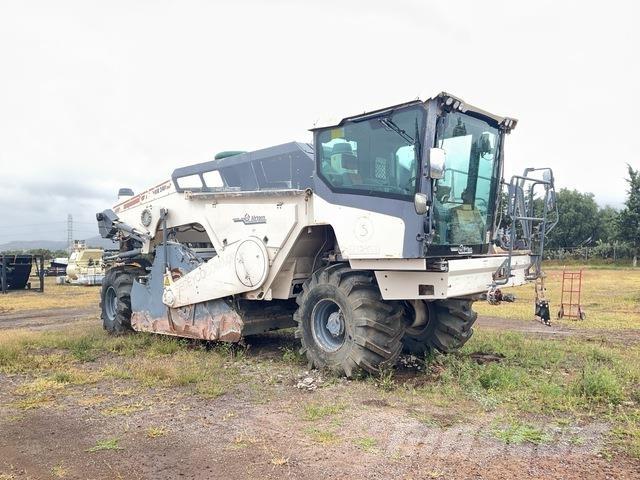Wirtgen WR240 Gruntiniai volai