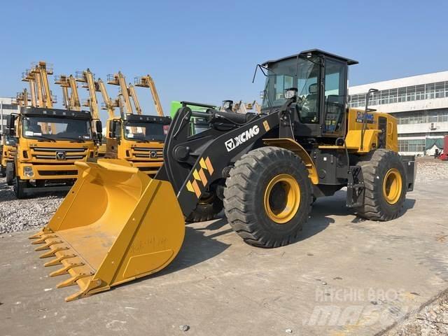 XCMG XC956 Naudoti ratiniai krautuvai