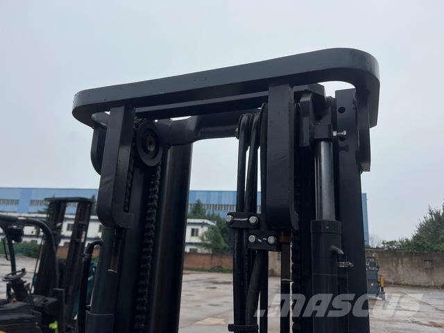 XCMG XCB-TW Elektriniai šakiniai krautuvai