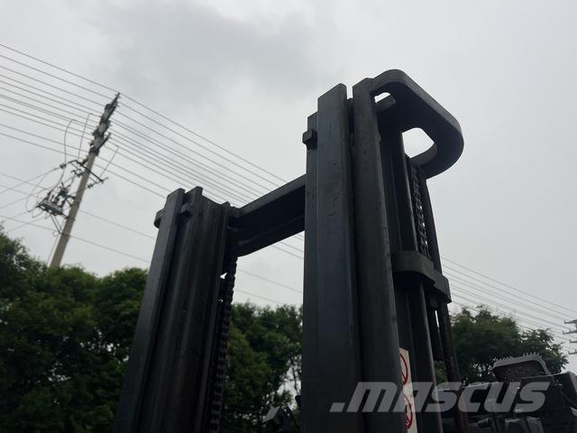 XCMG XCB-TW18 Elektriniai šakiniai krautuvai