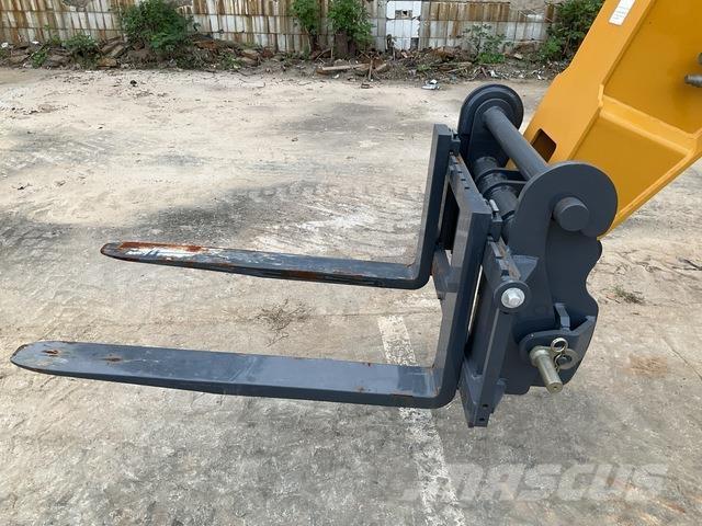 XCMG XT2506E Teleskopiniai krautuvai