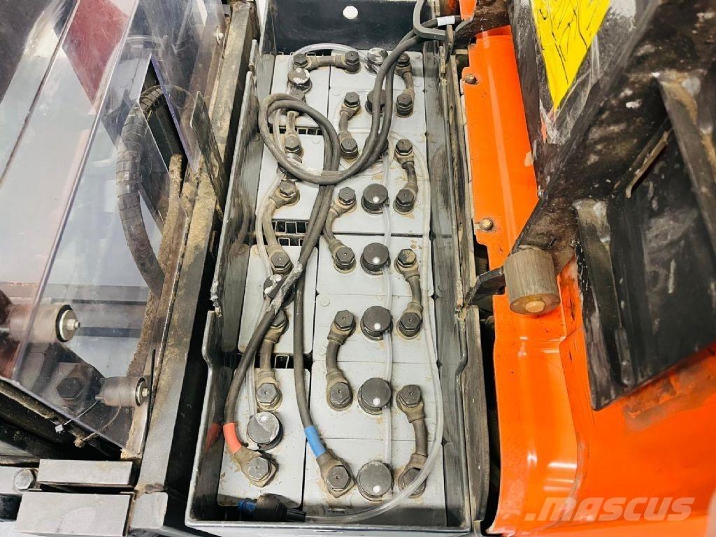 BT SPE160L Rankiniai vėžimėliai