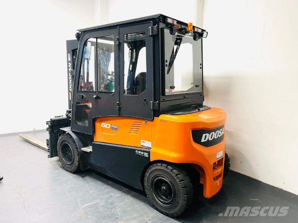 Doosan B50X-7 Elektriniai šakiniai krautuvai