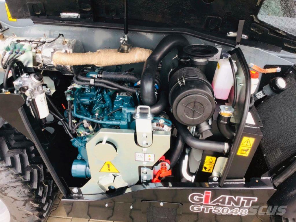 GiANT GT5048 Teleskopiniai krautuvai