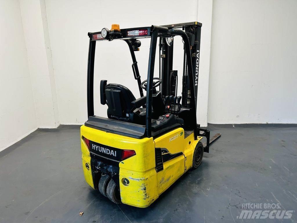 Hyundai 15BT-9 Elektriniai šakiniai krautuvai