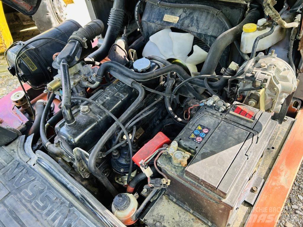 Nissan UD02A20PQ LPG (dujiniai) krautuvai